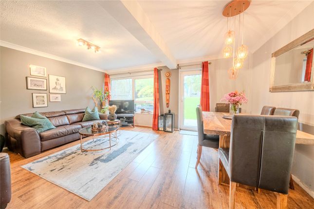 1, Fernwood, Roundhay photo 3