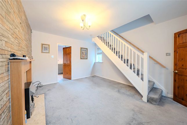 11, Weavers Croft, West Yorkshire photo 4
