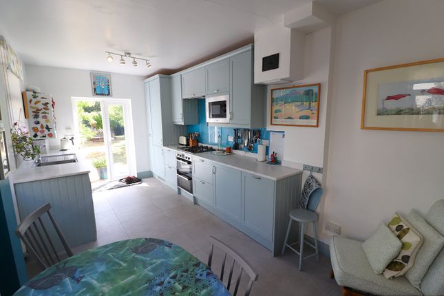 219, Fairview Road, Hertfordshire photo 3
