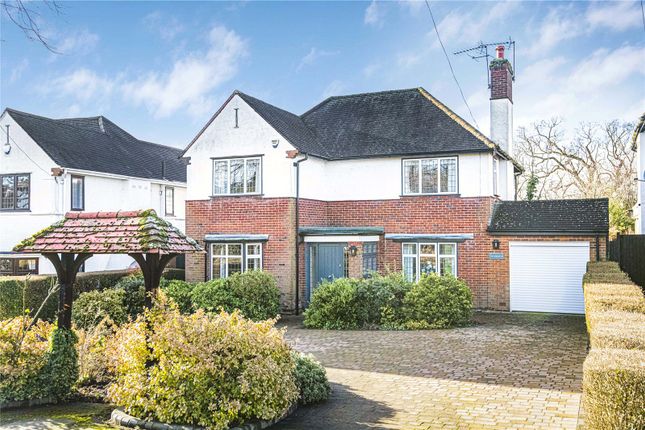 Thumbnail Detached house for sale in Heath Drive, Potters Bar, Hertfordshire