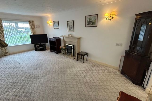 Penrhyn Avenue, Colwyn Bay photo 2