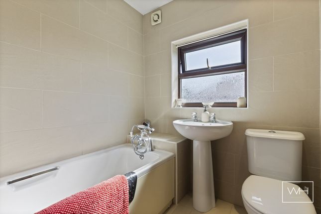 2 Finkle Street, Bentley 19_297