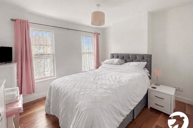 118A,, St. Vincents Road, Kent photo 4