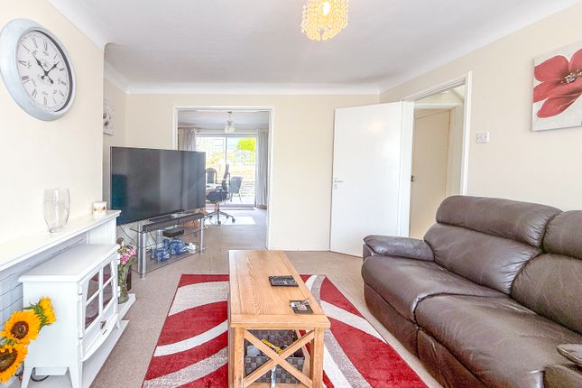 255, Park Avenue, Bushey photo 4