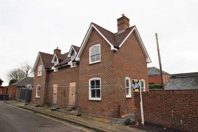 Thumbnail Property for sale in South Street, Havant