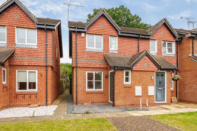 End terrace house to rent in Gardenia Drive, West End, Woking