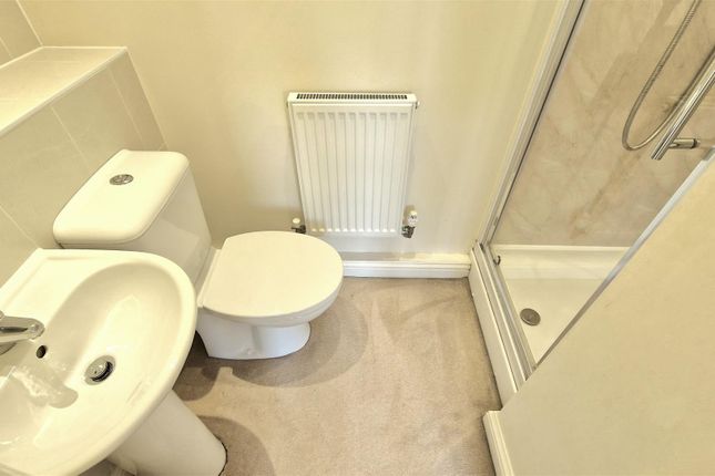59, Wherry Close, Margate photo 5