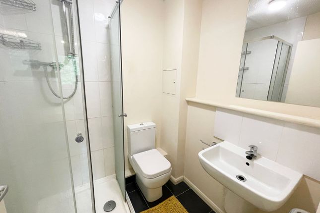 Corby Lodge, Geddington Road, Corby photo 3