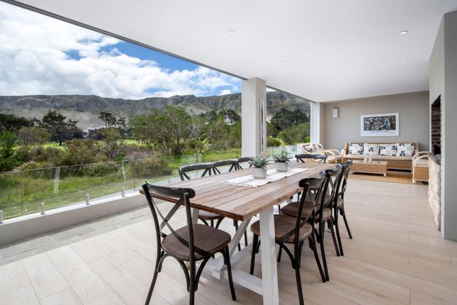 Detached house for sale in Fernkloof Estate, Hermanus, Cape Town, Western Cape, South Africa