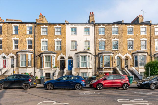 1-bed flat on 75a, Woodstock Road, London, £370,000