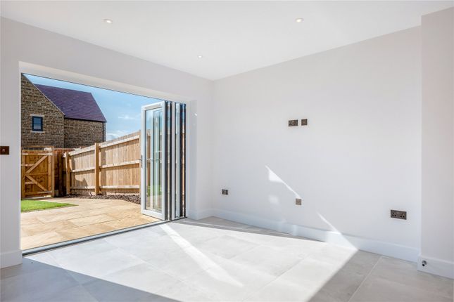 End terrace house for sale in Farndon Way, Clifton Gate, Deddington, Banbury, Oxfordshire