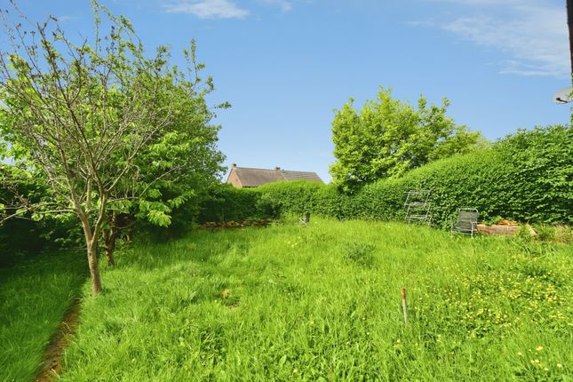4, Phoenix Road, Sheffield photo 4