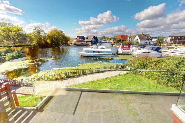 The Haven, Marsh Road, Hoveton photo 2