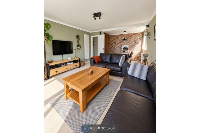 Mulberry Court, Goring Road GoringBySea, Worthing photo 5
