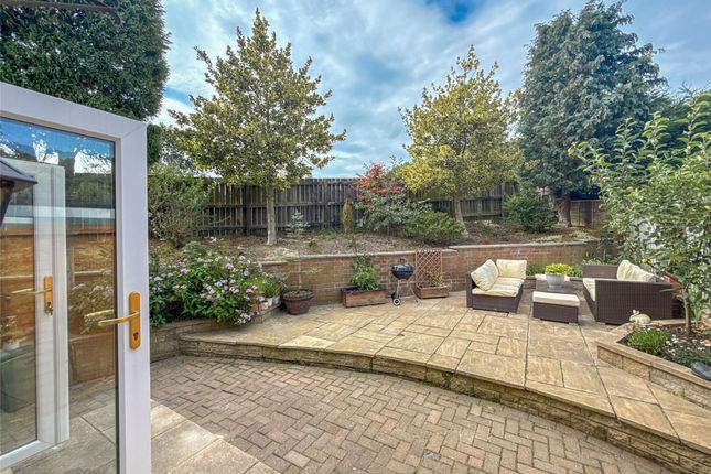 19 Woodville Road, Newcastle Upon Tyne photo 4