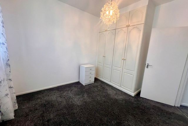 22, Heol Mabon, Cardiff photo 5
