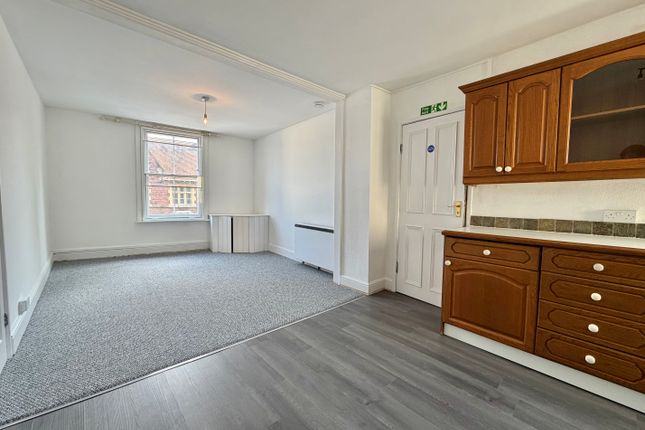 1, Central House, Newnham photo 3