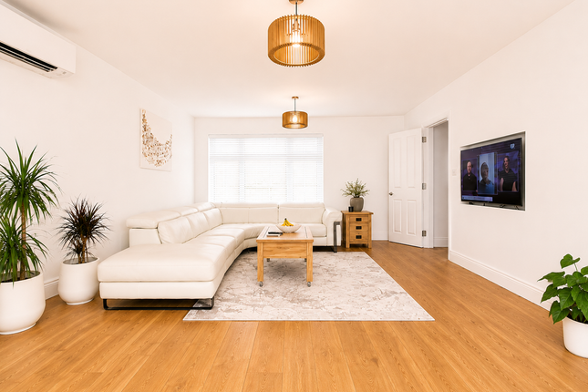132, Maybury Road, Barking photo 2