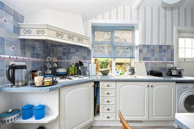 Merrow, Dittons Road, Polegate photo 3