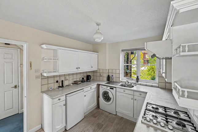 5, Durley Gardens, Orpington photo 3