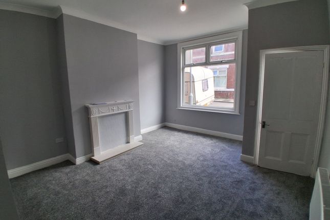 36 Kimberley Street, Kimberley Street, Hartlepool, County Durham, TS26 9BG, Hartlepool photo 2