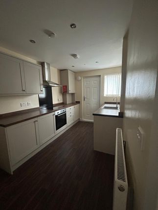 16, Mottram Close, Liverpool photo 2