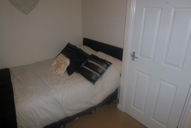 Property to rent in Kings Manor, Coningsby, Lincoln