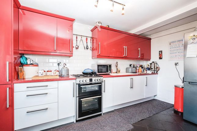 Flat for sale in Whiterock Place, Southwick, Brighton