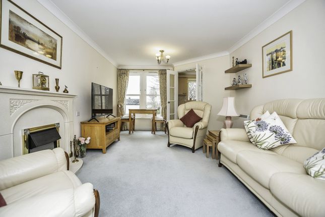 29, Nelson Court, Windmill Hill photo 3