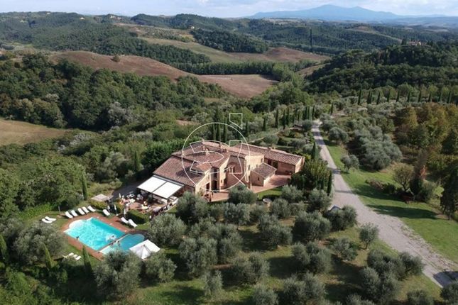 Cottage for sale in 53041 Asciano, Province Of Siena, Italy