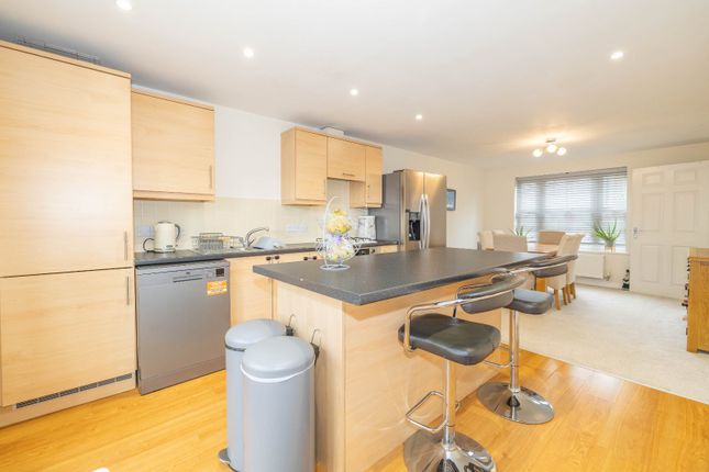 36, Violet Way, Ashford photo 2