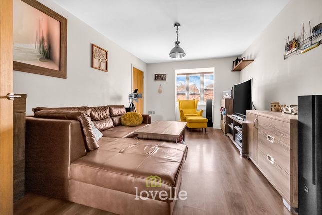 23 Bellflower Road, Grimsby photo 4