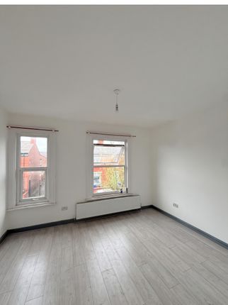 24, Dorset Avenue, Manchester photo 3
