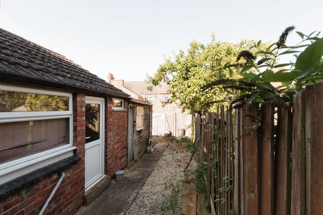 End terrace house for sale in Pytchley Road, Rushden