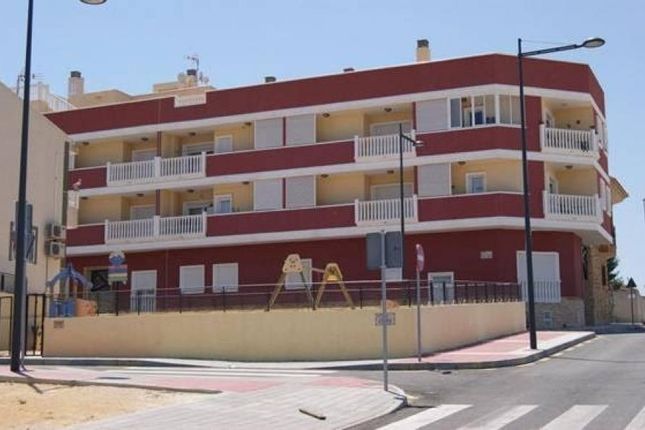 3 bed bungalow for sale in Algorfa, Alicante, Spain