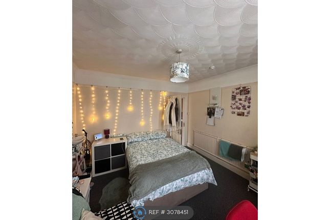 Alma Road  Winton, Bournemouth photo 4