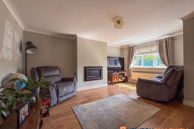 4 Revill Close, Newark photo 4