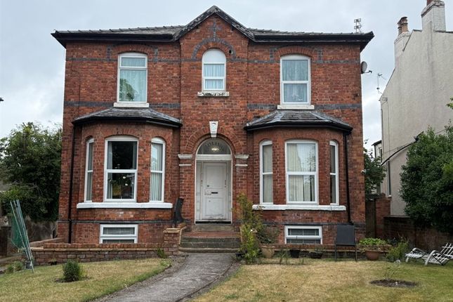 3-bed flat on Flat 7, Leyland Mansions (Basement Flat), 18, Leyland Road, SOUTHPORT, £75,000