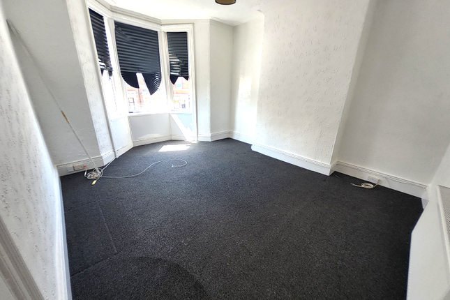 111 Rectory Road, Gateshead photo 3