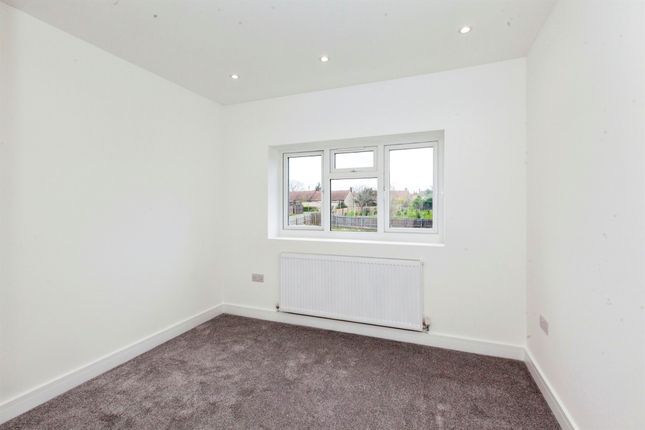 Flat for sale in Faraday Road, Slough