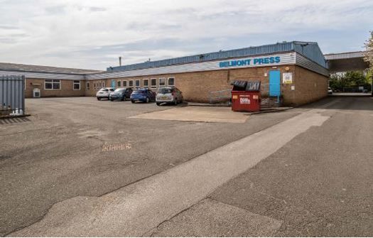 Light industrial to let in Sheaf Close, Lodge Farm Industrial Estate, Northampton, Northamptonshire