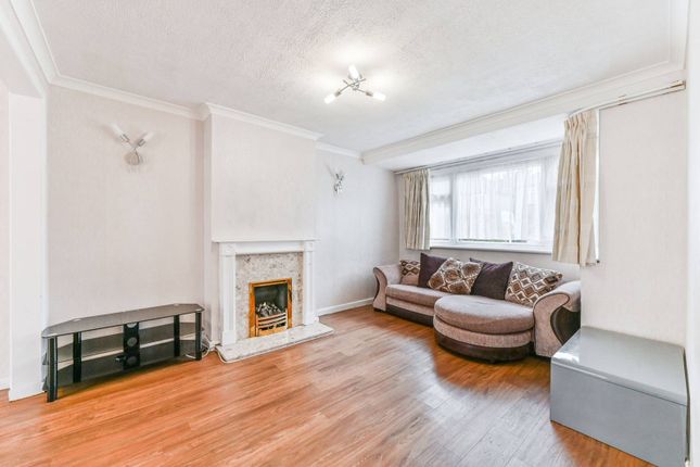 Thumbnail Terraced house to rent in Woodfield Gardens, New Malden