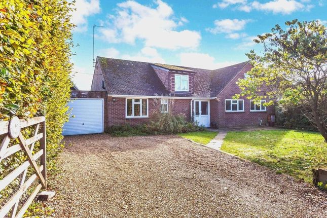 Semi-detached house for sale in The Hamlet, Gallowstree Common, South Oxfordshire