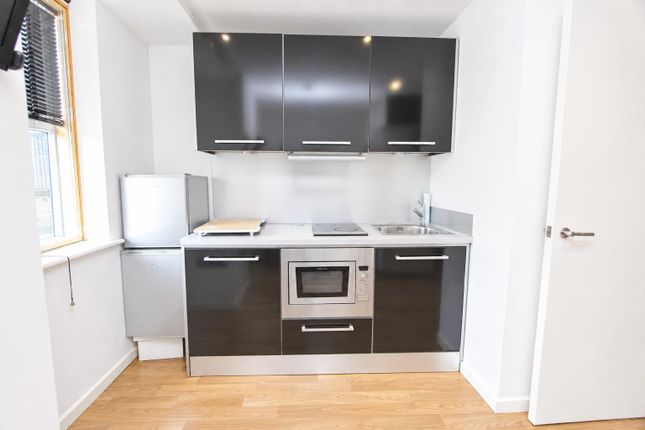 132 West Point, Wellington Street, Leeds photo 2