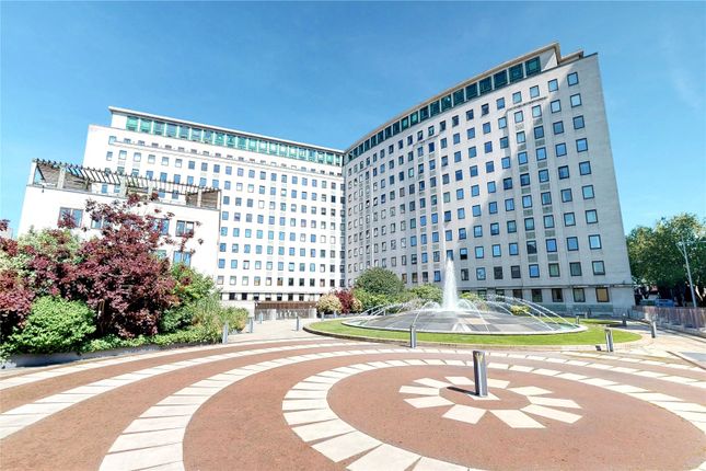 2 Bed Flat To Rent In Whitehouse Apartments Belvedere Road 29 Of Whitehouse Apartments Belvedere Road Waterloo London Se1