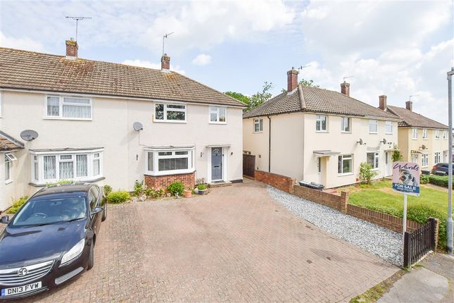 3-bed house on Bishops Oak Ride, Tonbridge, £474,950