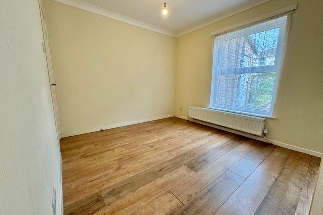 4, Pendennis Road, Torquay photo 4
