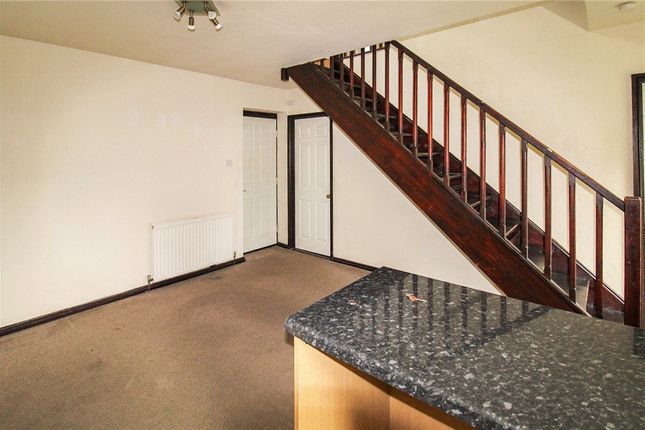 25, Emmott Farm Fold, Keighley photo 4