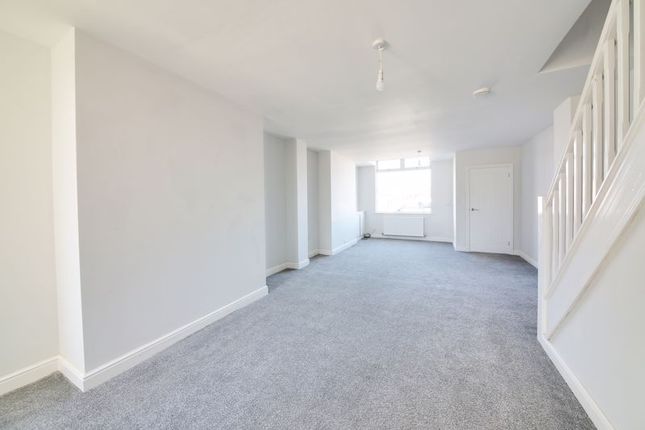Property to rent in Liverpool Road, Widnes
