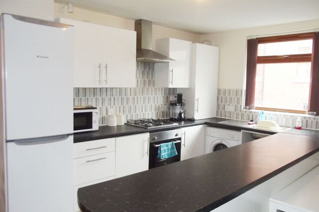 Flat 2, 16 Egerton Road, Manchester photo 3